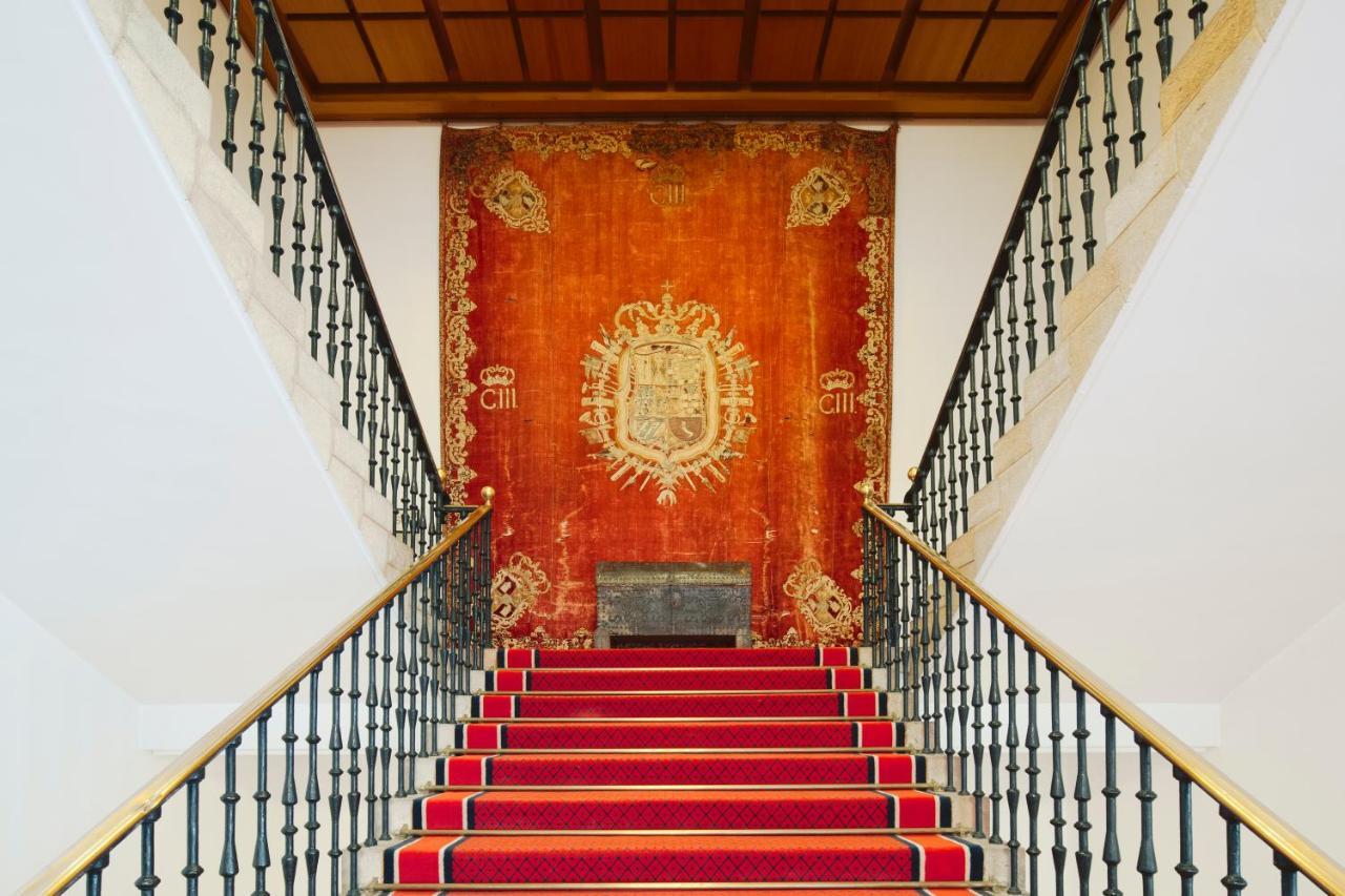 Eurostars Hotel De La Reconquista Oviedo Exterior photo The Royal Carpet