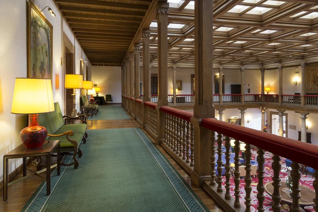 Eurostars Hotel De La Reconquista Oviedo Exterior photo Interior of the hotel